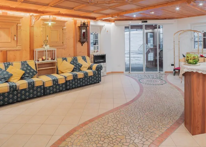 Cesa Ciasates לינה וארוחת בוקר 3*